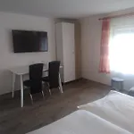 Apartma Hluboka 홈스테이 *