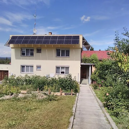 Ubytování v soukromí Apartma Hluboka